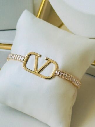 Pulseira inspiração V